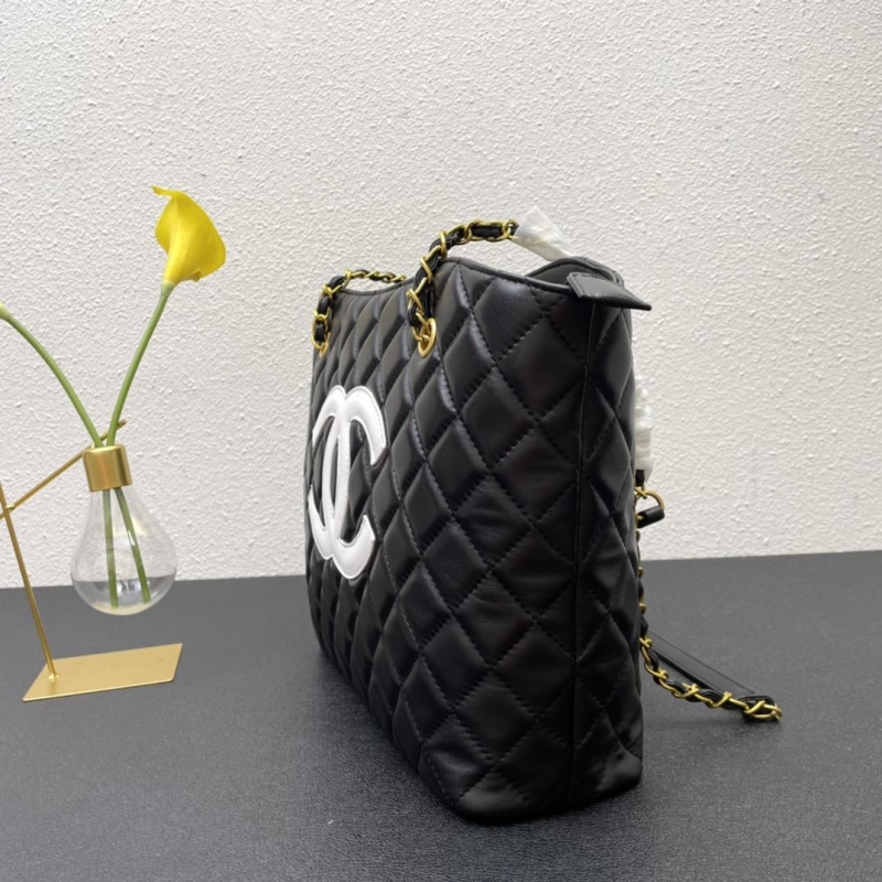 Ch**el shopping bags